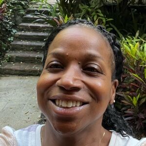 Meet your Posher, Nikki